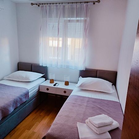 Apartman Linea Makarska Exteriör bild