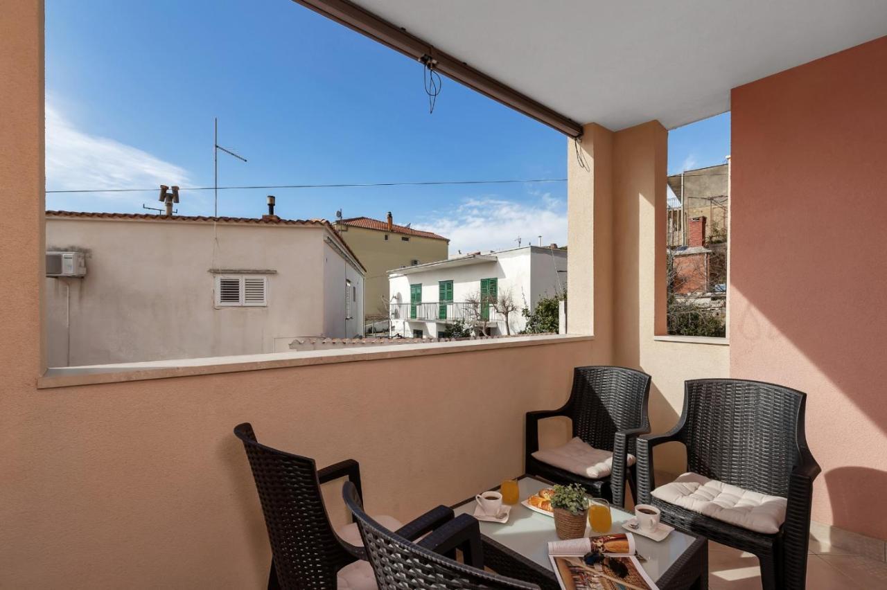 Apartman Linea Makarska Exteriör bild