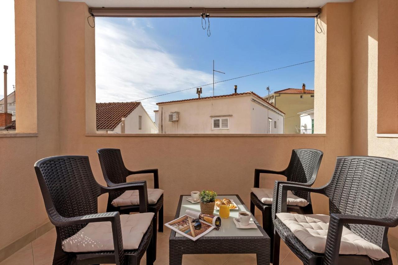 Apartman Linea Makarska Exteriör bild