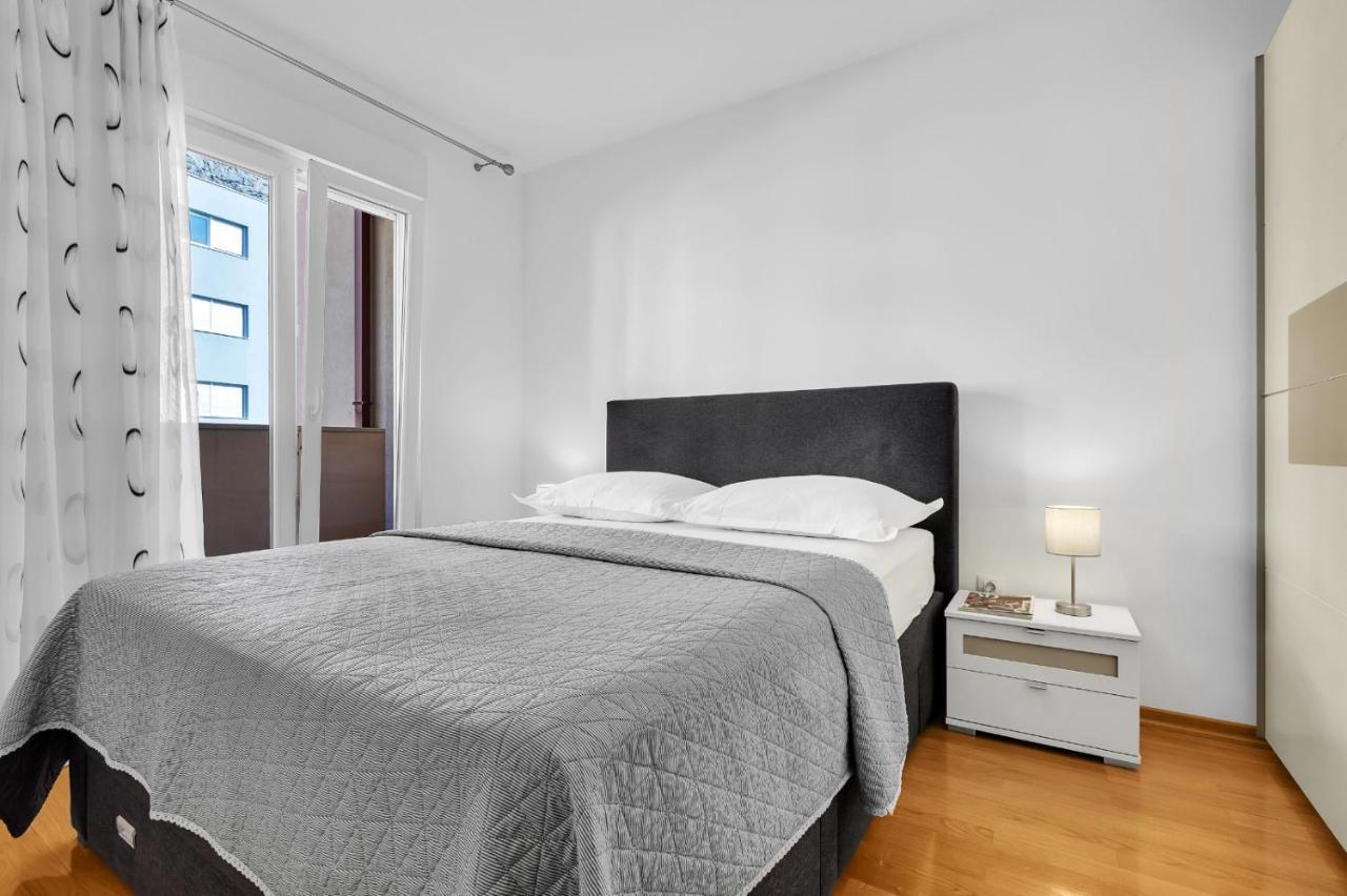 Apartman Linea Makarska Exteriör bild