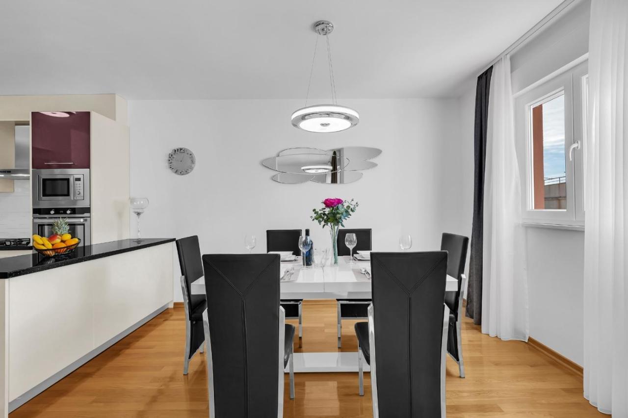 Apartman Linea Makarska Exteriör bild