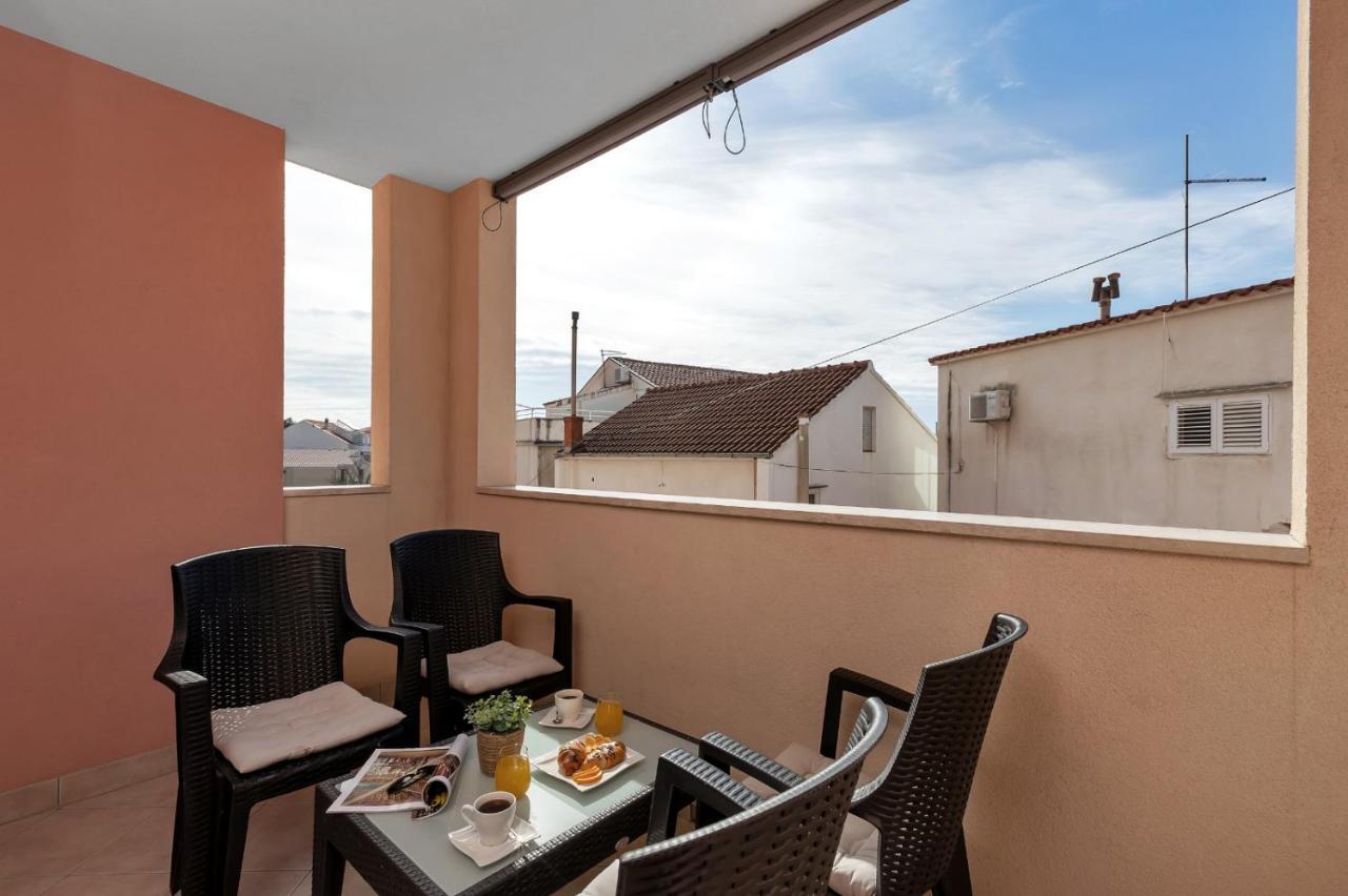 Apartman Linea Makarska Exteriör bild